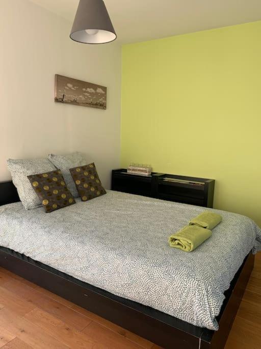 Ferienwohnung Residentiel Avec Parking Gratuit Marseilles Exterior foto